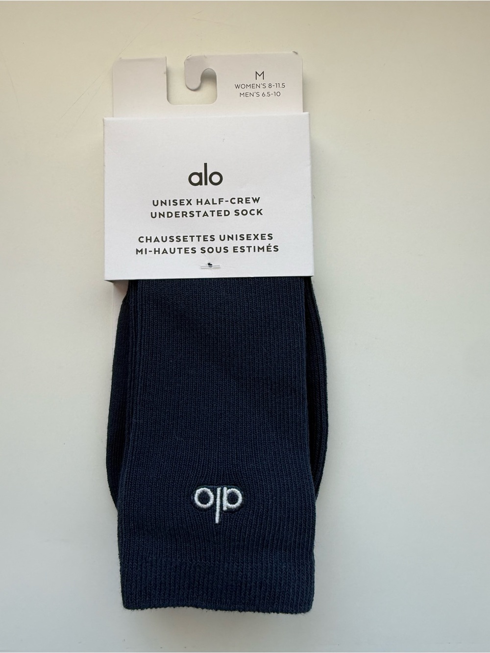 ALO Yoga Unisex Half-Crew Understated Sock